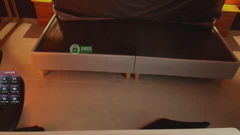 Milena  online show from 11-13-25, 11:20