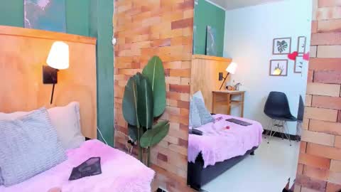 Mila and samy online show from 02-21-26, 12:06