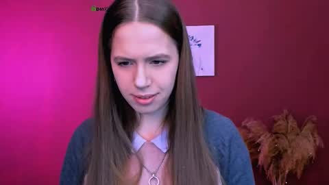 mila_sun__ online show from 02-03-26, 08:41