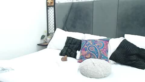 mila online show from 01-30-25, 04:55