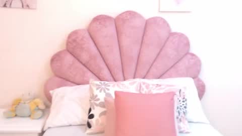 Snapshot of milaaadams chatting on 07-02-26, 11:16 mila online show from 07-02-26, 11:16
