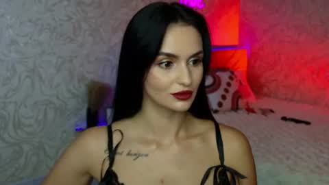 Snapshot of milaasweety chatting on 07-19-26, 07:17 Mila online show from 07-19-26, 07:17