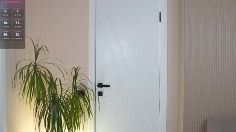 Mila and u can call me sweet bunny online show from 11-24-25, 10:04