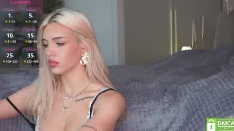 Snapshot of milabunny_ chatting on 07-13-26, 12:08 Mila and u can call me sweet bunny online show from 07-13-26, 12:08