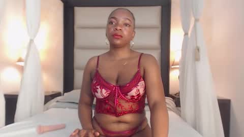 Mila online show from 02-06-26, 08:12