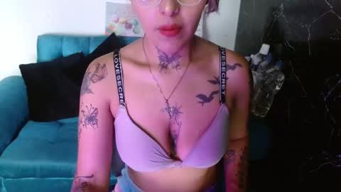 milafuckass online show from 10-20-25, 06:41