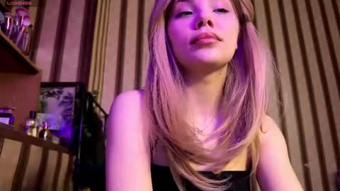 milakittys online show from 06-13-26, 11:30