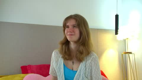 Mila online show from 03-26-26, 06:24