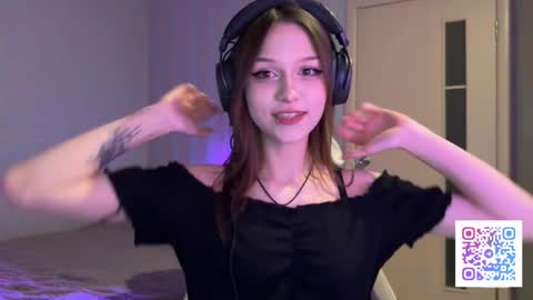 milamiuu online show from 02-16-26, 03:41