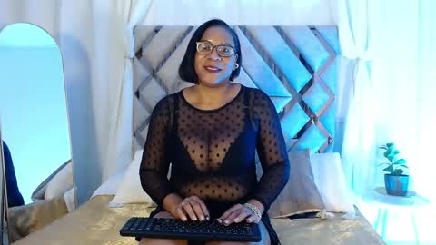 MilaMonroeXX online show from 05-09-26, 03:34