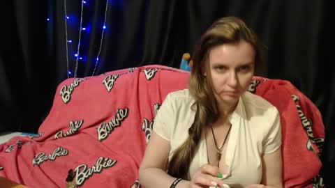 Snapshot of milana696969 chatting on 05-21-26, 04:03 MilAna online show from 05-21-26, 04:03