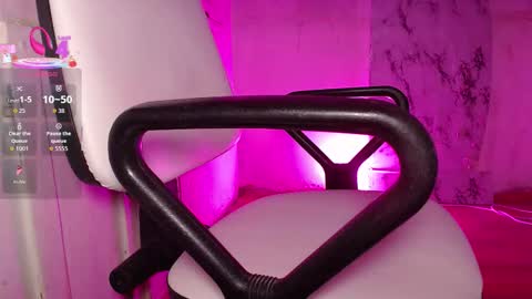 Dan and Milana online show from 10-21-25, 08:20