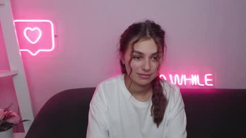 milanaangelas online show from 12-06-24, 10:27