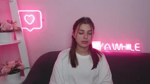 milanaangelas online show from 12-08-24, 11:46