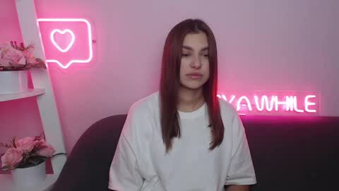 milanaangelas online show from 12-13-24, 06:00