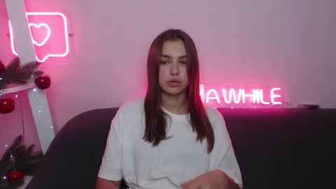 milanaangelas online show from 12-17-24, 06:02