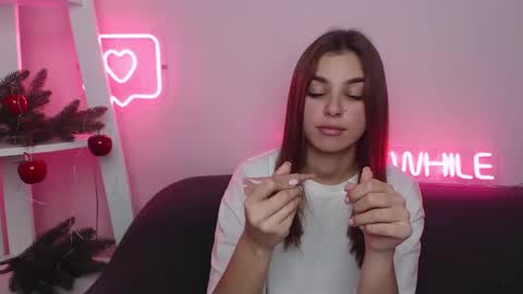 milanaangelas online show from 12-28-24, 02:10