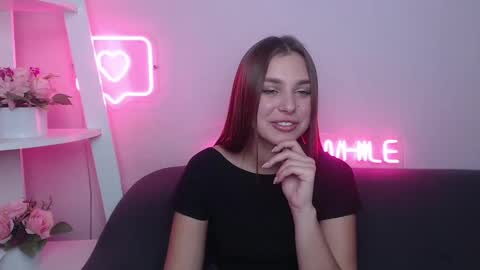 milanaangelas online show from 02-04-25, 08:56