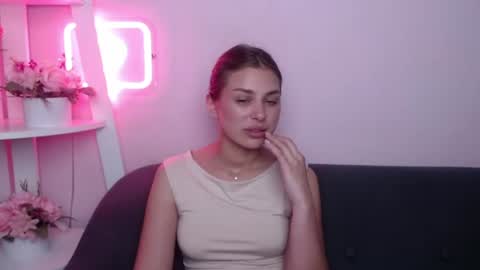 Snapshot of milanaangelas chatting on 06-29-26, 10:15 milanaangelas online show from 06-29-26, 10:15
