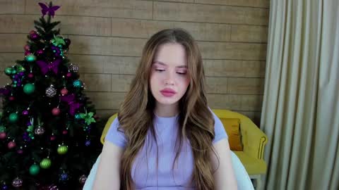 MilanaBalmain online show from 12-22-24, 03:22