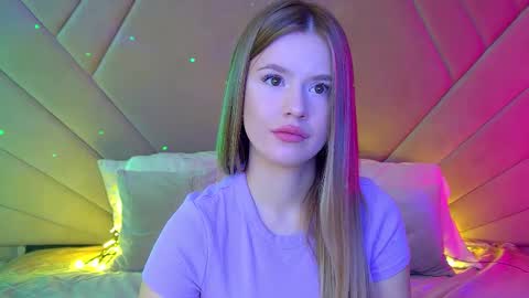 MilanaBalmain online show from 03-08-25, 04:56