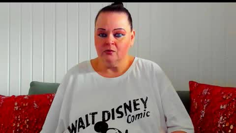 Lana online show from 01-19-26, 11:03