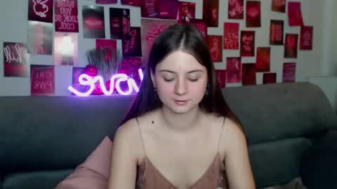 milanaroz online show from 11-15-25, 06:00