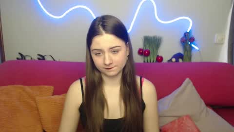 milanaroz online show from 03-12-26, 05:57