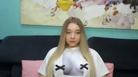 Milana online show from 03-21-26, 05:56