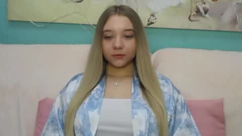 Milana online show from 04-17-26, 04:48