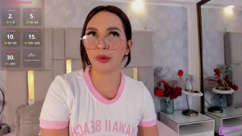 Cami  online show from 05-20-26, 01:06