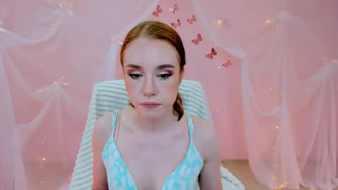 Snapshot of milasiren chatting on 05-20-26, 09:15 Mila online show from 05-20-26, 09:15