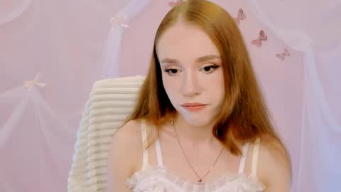 Snapshot of milasiren chatting on 05-23-26, 05:23 Mila online show from 05-23-26, 05:23