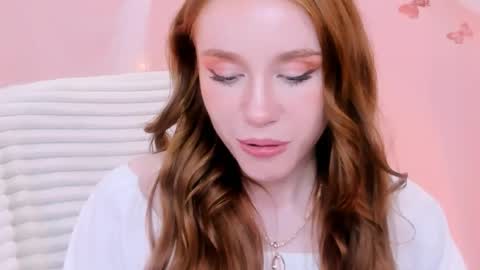 Snapshot of milasiren chatting on 05-31-26, 06:09 Mila online show from 05-31-26, 06:09