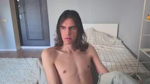 Mila online show from 05-29-26, 05:38