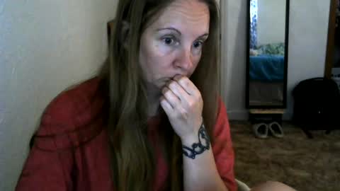 Snapshot of milastoned chatting on 07-09-26, 01:59 Mila online show from 07-09-26, 01:59