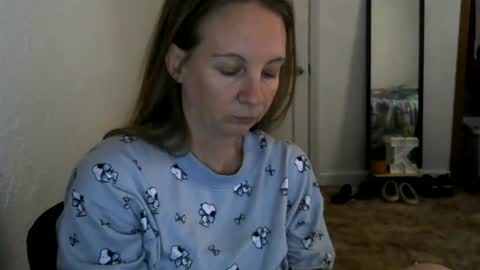 Snapshot of milastoned chatting on 07-14-26, 02:12 Mila online show from 07-14-26, 02:12