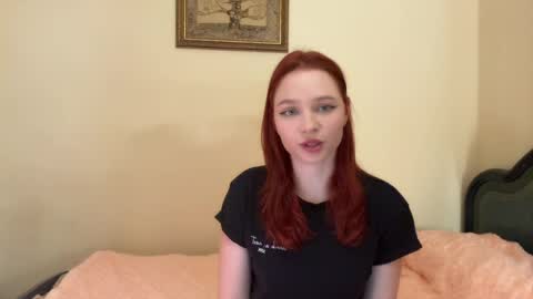 Snapshot of milav_ chatting on 05-03-26, 12:55 Lana online show from 05-03-26, 12:55