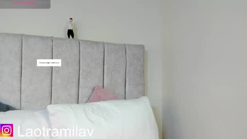 Snapshot of milavelour chatting on 04-28-26, 11:32 IG online show from 04-28-26, 11:32
