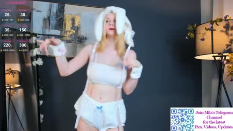 Snapshot of mildredbain chatting on 12-13-24, 03:16 Mila online show from 12-13-24, 03:16