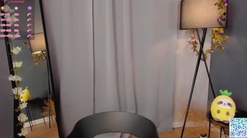 Snapshot of mildredbain chatting on 01-17-25, 04:28 Mila online show from 01-17-25, 04:28