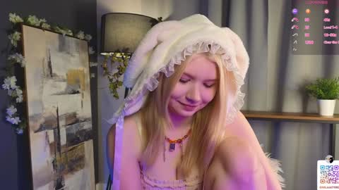 Snapshot of mildredbain chatting on 02-01-25, 01:23 Mila online show from 02-01-25, 01:23