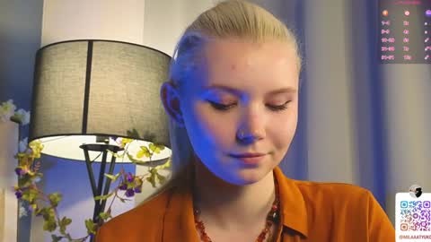 Snapshot of mildredbain chatting on 02-03-25, 05:40 Mila online show from 02-03-25, 05:40