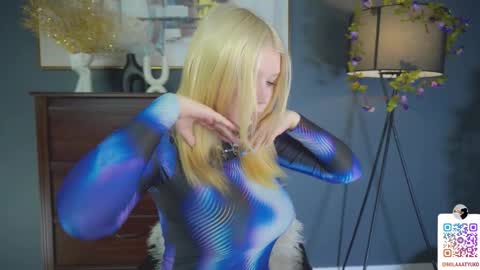 Snapshot of mildredbain chatting on 02-24-25, 02:30 Mila online show from 02-24-25, 02:30
