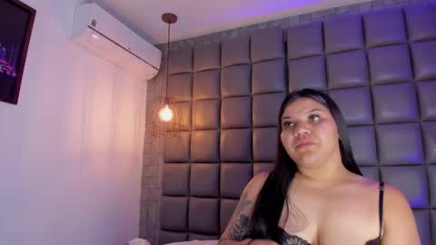 Milena  online show from 02-11-25, 03:40