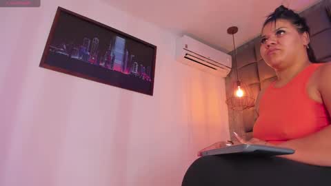 Milena  online show from 02-14-25, 03:43