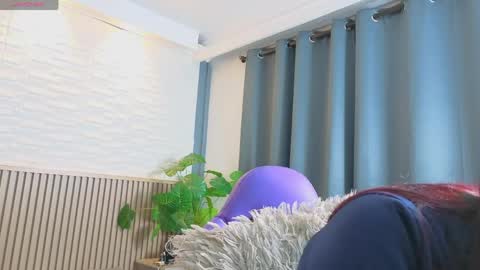 Snapshot of milena_lawson chatting on 04-21-26, 12:22 milena_lawson online show from 04-21-26, 12:22