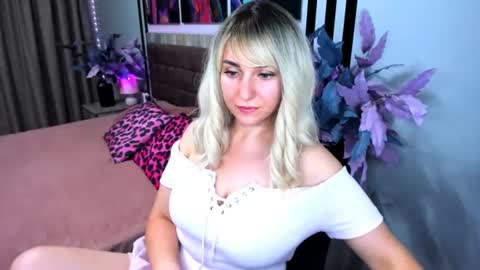 MilenaDaisy online show from 07-08-26, 10:31
