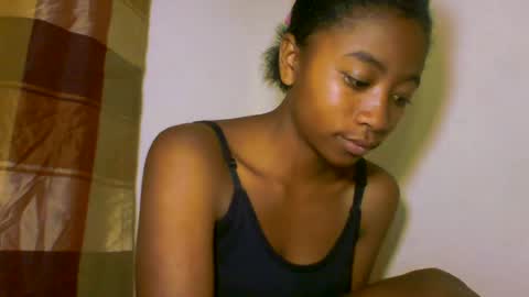 Snapshot of milennah chatting on 06-16-26, 11:07 milennah online show from 06-16-26, 11:07