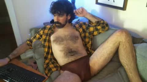 Snapshot of milesraider chatting on 09-16-25, 06:20 Miles Blade online show from 09-16-25, 06:20